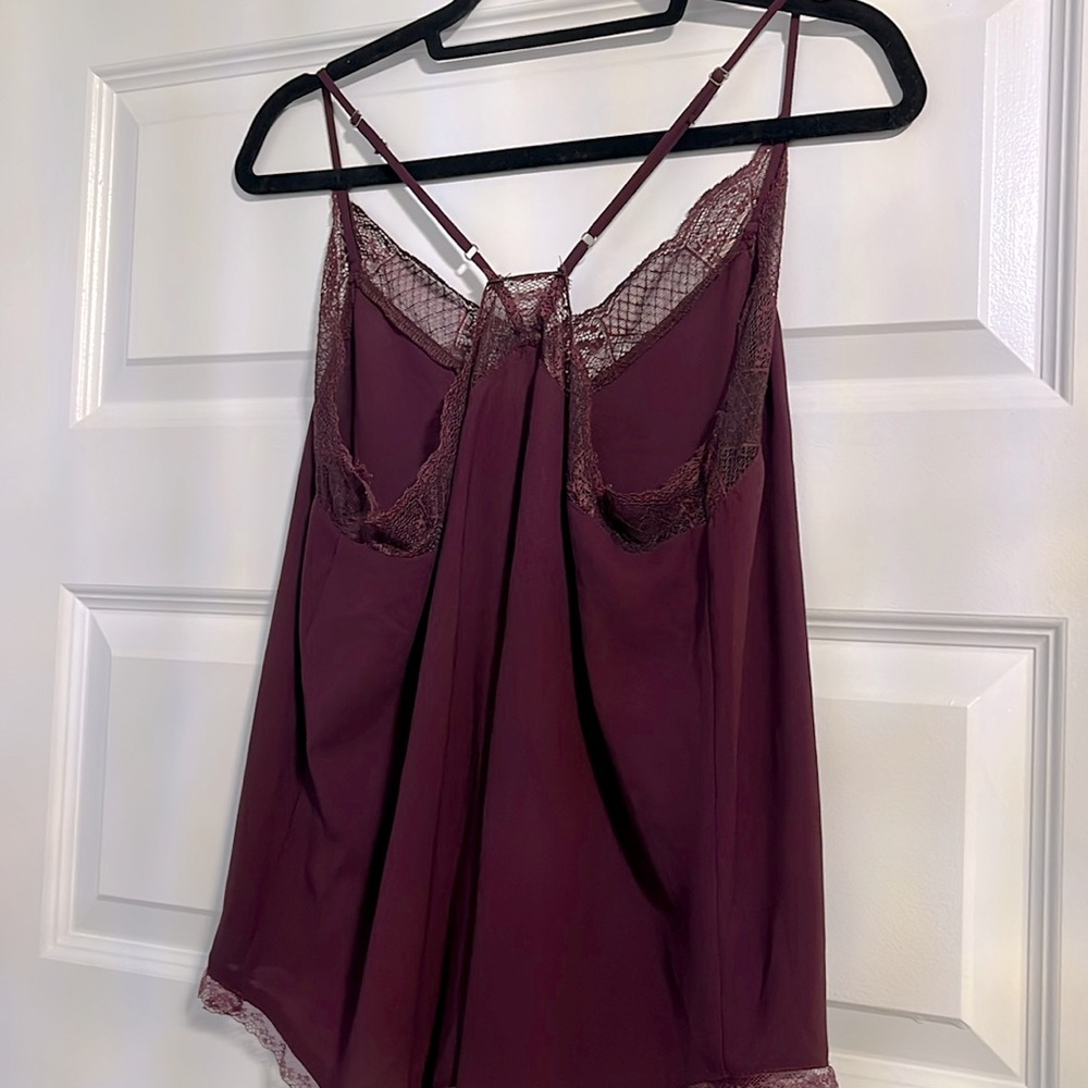 LA MIEL Burgundy Lace Camisole with Adjustable Straps - Picture 4 of 6